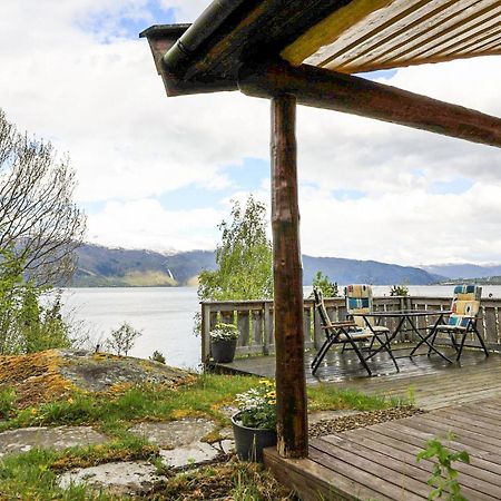 Beautiful Home In Balestrand With Kitchen Exteriér fotografie