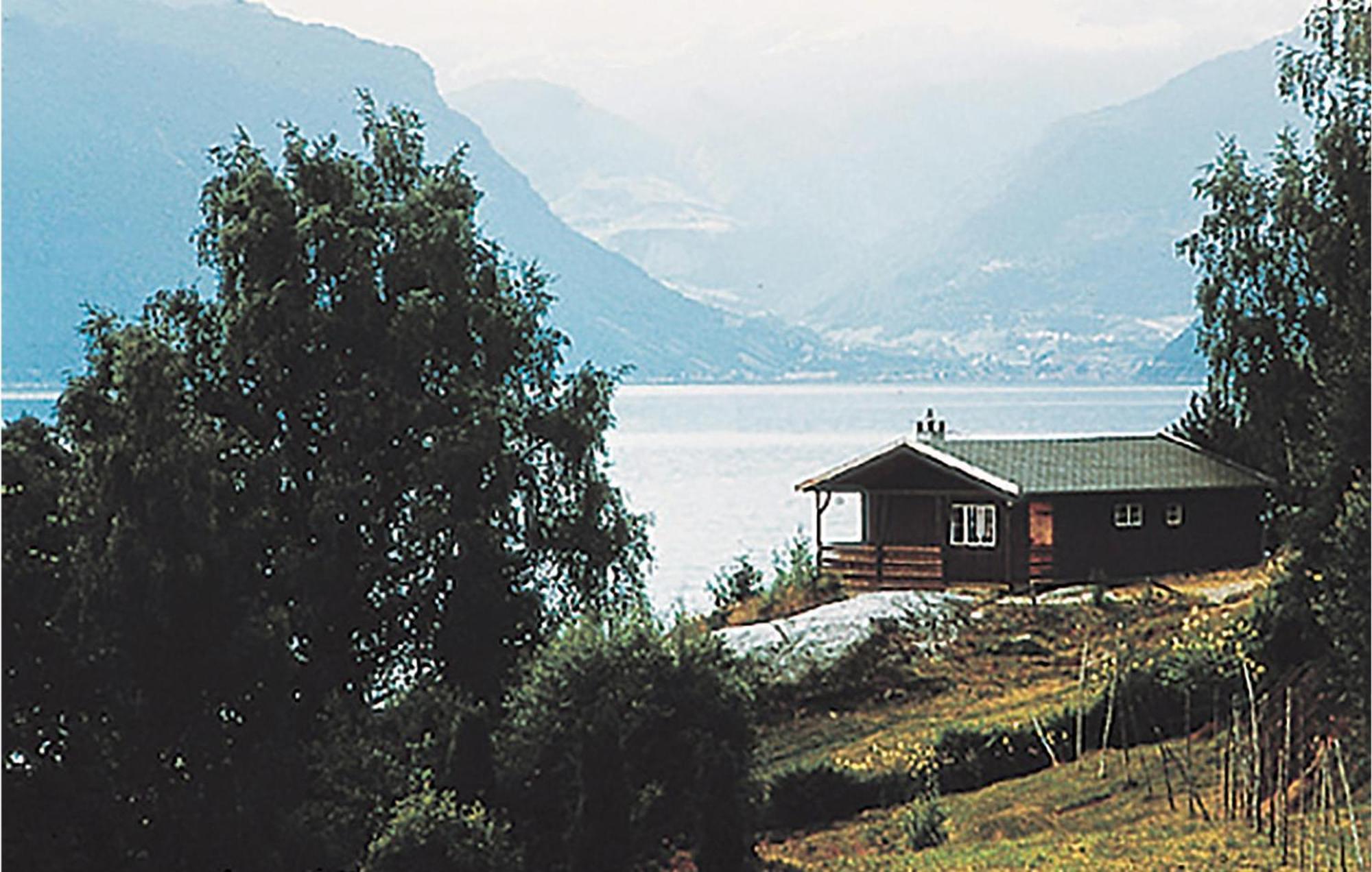 Beautiful Home In Balestrand With Kitchen Exteriér fotografie